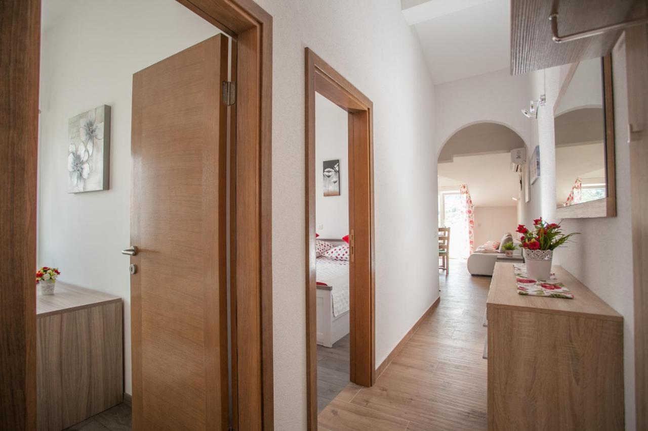 Apartment Zeljana Slatine Exteriör bild