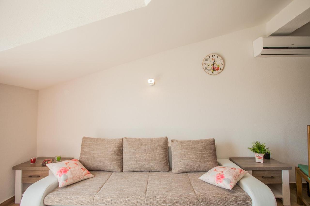 Apartment Zeljana Slatine Exteriör bild